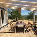بيت للعطل Charming تافيرا
